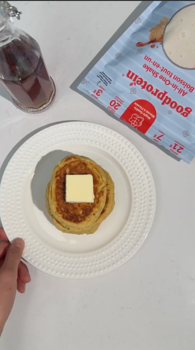 Maple Cookie Protein Pancakes