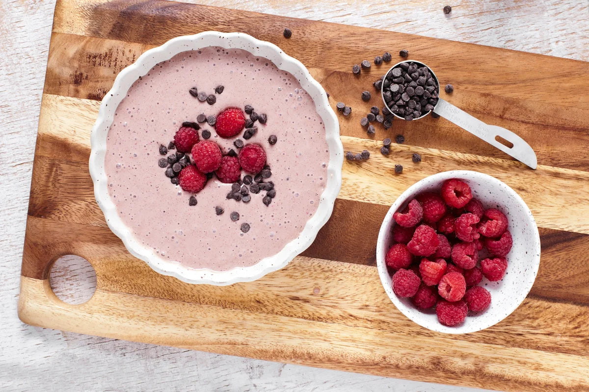 Chocolate, Raspberry & Almond Smoothie Bowl - Good Protein